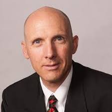 Dan Knickerbocker's Instagram, Twitter & Facebook