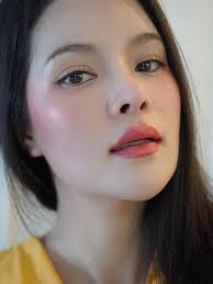 Natasha Bloom Hy Blush