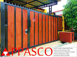 Pasalnya, hollow galvalum mempunyai komposisi yang apik dan menyerupai kandungan baja ringan, dengan komposisi 43% besi, 55% aluminium dan 1,5% silikon. Pagar Minimalis Modern Klasik Kayu Grc Di Samudra Residence Bogor Jual Kanopi Tralis