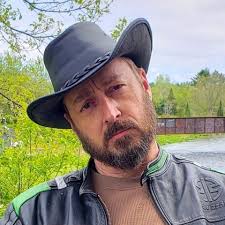 UNKNOWN HINSON'S own personal Rickenbacker 330/12 string guitar is FOR  SALE. 2021 year model. Mint condition. Original hardshell case and 2 extra  sets of strings, Vintage guitar strap, Signed letter of authenticity