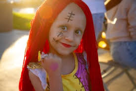 Woman defends small dog in vicious dog attack