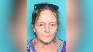 Family, friends remember '5th Ward Weebie' at memorial service