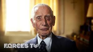 Navy Submarine WWII Veteran Jack Paulin at the USS Cod