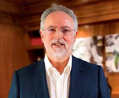 Si tu familiar muere, avisa a quien te dé la gana para que lo entierre"