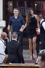 Ana ivanovic et bastian schweinsteiger : Ana Ivanovic And Bastian Schweinsteiger Out For Dinner In Venice 04 Gotceleb