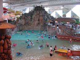 Kalahari Resorts Conventions Wave Pool