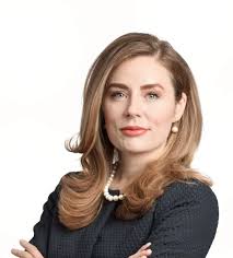 Rebecca Phillips's Instagram, Twitter & Facebook