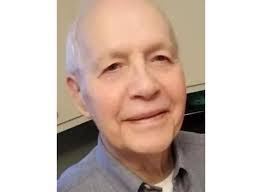 Kim Duba's Instagram, Twitter & Facebook