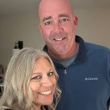 Gwen Bloom's Instagram, Twitter & Facebook