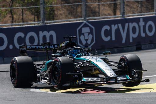 Formula 1, Russell in pole a Baku: Leclerc in prima fila