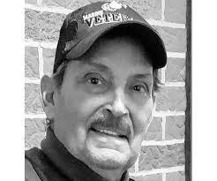 Linda Ponce's Instagram, Twitter & Facebook