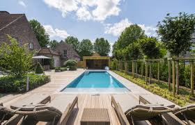 Je kan elke weekdag van 09.00 tot 12.00 uur bellen voor een afspraak. Zwembad Aanleggen Zwembad In De Tuin Pp Zwembad Le Bain D Or