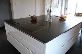 Plan Travail Granit En 2 Cm Cuisine En Granit Noir Granit Noir Cuisine Moderne