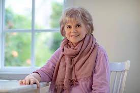 Linda Ronstadt: A life in pictures | CNN