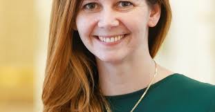 Kurz-Geschäftsführerin Regensburger ist jetzt auch Managerin bei "Exxpress" 