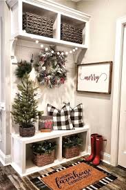 97 Awesome Christmas Decor Ideas In 2020 Christmas Decorations Living Room Christmas Entryway Farmhouse Christmas