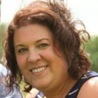 Kim Lott's Instagram, Twitter & Facebook