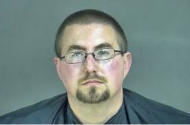 Brawl ensues after customer refuses order to wear mask