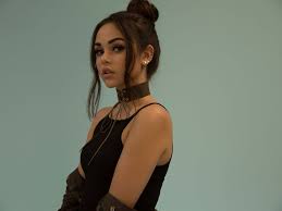 Also, she has a brother but his name has not been revealed yet. Who S That Girl Maggie Lindemann British Vogue British Vogue