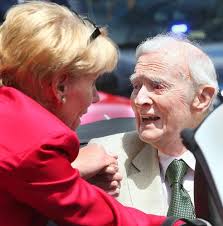 Former U.S. Sen. Harry F. Byrd Jr.'s name removed from SU's School of  Business