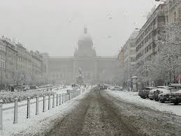Denní teploty 8 až 12°c. Praha Snih Pocasi Aktualne Cz