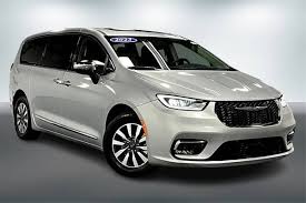 Image result for Graphite Gray 2023 Chrysler