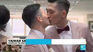 Taiwan holds first same-sex marriages in historic day for Asia - France 24