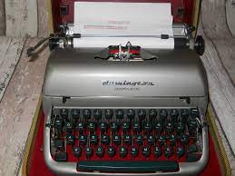 pin on vintage typewriters