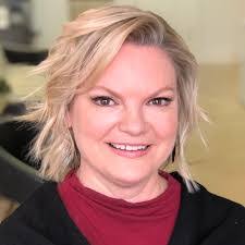 Brittany Layton's Instagram, Twitter & Facebook