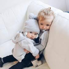 kubra adli kullanicinin bebekler panosundaki pin 2020 bebek ikizler bebek atesi komik bebek resimleri