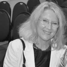 Anne Mager's Instagram, Twitter & Facebook