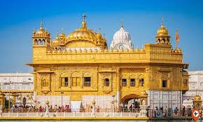Amritsar Is A Great Place To Visit If You Are Covering North India Then This Is A City That You Cannot Afford To Miss Book 2 Da Tour Packages Amritsar Wagah