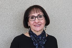 Laura Anker's Instagram, Twitter & Facebook