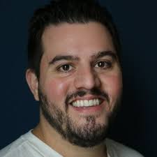 Kelly Hurst Email & Phone Number