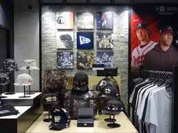 On our web store, you will find a thousand new era caps, snapback caps, fitted caps, trucker caps, bucket hats, beanie and more. New Era In Sunway Pyramid