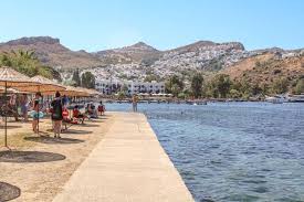 There's no other beach quite like kaputas in turkey as it's formed by a gorge that opens out into stretch of sand displaying the most beautiful, bright turquoise water. 15 Best Beaches In Bodrum Peninsula For Your Turkey Bucket List