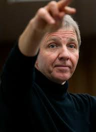 Is it a concert faux pas to clap between movements at a symphony concert?  Here's what some of Utah's classical music leaders said