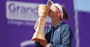 60 222 908 tykkäystä · 66 620 puhuu tästä. Champion S Reel How Barbora Krejcikova Won Strasbourg 2021