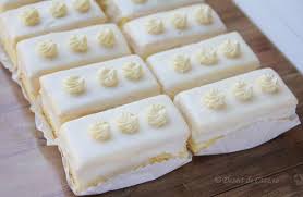 Prajitura Cu Lamaie Recipe Cheesecake Cupcakes Dessert Recipes Desserts