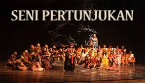 13) musik tradisional adalah suatu seni budaya yang sejak lama turun temurun telah hidup serta berkembang pada. Pengertian Seni Pertunjukan Fungsi Dan Jenis Jenis Seni Pertunjukan Terlengkap Pelajaran Sekolah Online