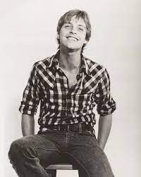 Mark Hamill 1977 R Oldschoolcool Mark Hamill Star Wars Actors Star Wars Cast