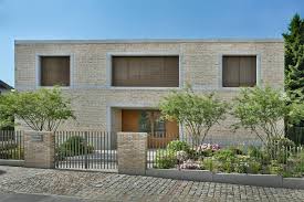 Professional management and personal care brings it all home for you. Haus S Partner Projekte Ellertmann Schmitz Architekten