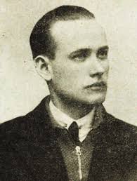 PÄEVAPILTNIKUD JA KIRJATSURAD VANAS VÕRUS