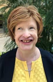 Kendra Farrow's Instagram, Twitter & Facebook