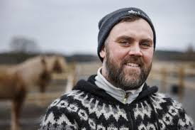 James, 36, fick besök av känguru på rymmen: ”Helt sjukt”