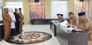Sementara itu kepala kantor kemenag kota banda aceh drs.h. Kemenag Aceh Seleksi Calon Kepala Man Model Banda Aceh Lintas Gayo