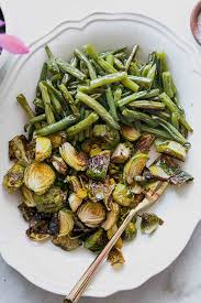 Roasted Brussels Sprouts and Green Beans ⋆ Only 30 Minutes!