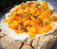 Pavlova Torte A La Jamie Oliver Das Super Dessert Rezepte Pavlova Rezept Pavlova