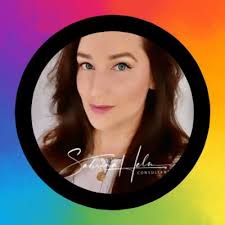 Sabrina Helm (@_SabrinaHelm)