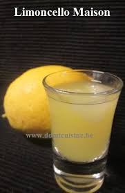 Il Y A Quelques Annees Que Je N En Avais Plus Fait Et L Annee Passee J Me Suis Dit Pour Quoi Pas Recommencer Apres Tout J A Recette Facile Limoncello Recette